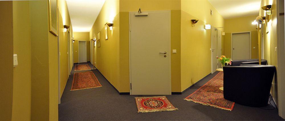 Hotel Apadana Frankfurt فرانكفورت المظهر الخارجي الصورة