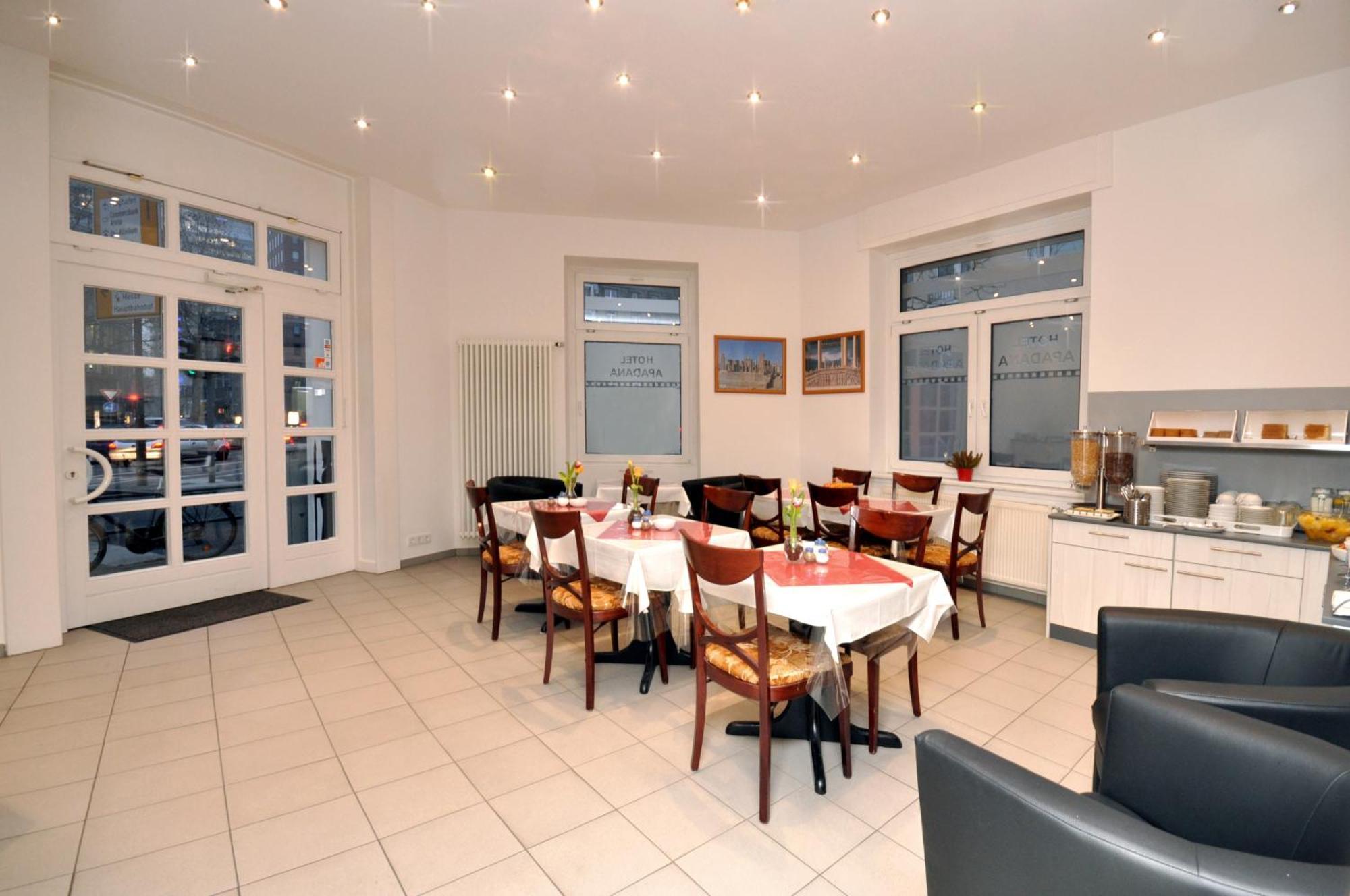 Hotel Apadana Frankfurt فرانكفورت المظهر الخارجي الصورة